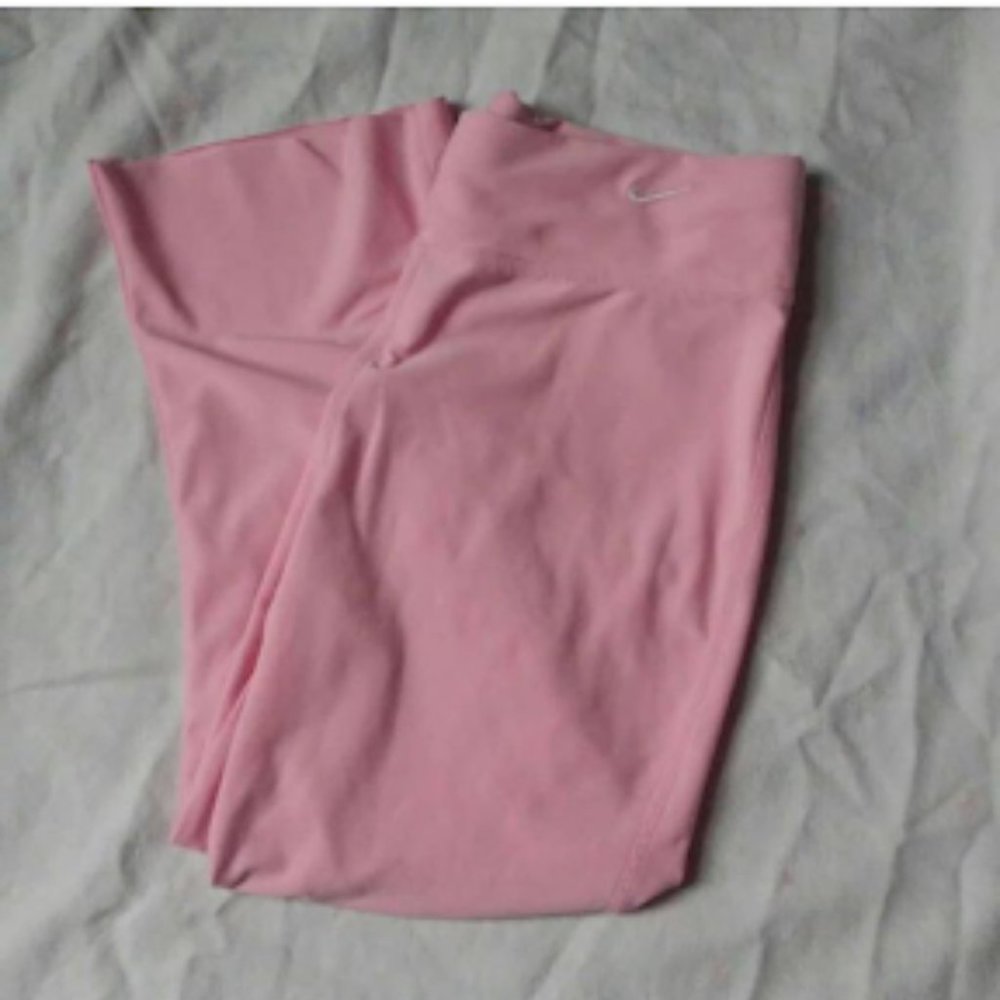 nike dri -fit leggings